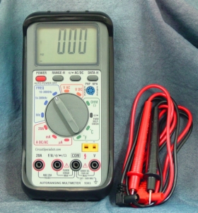 CSI AUTO RANGE DMM