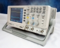 INSTEK 100MHz 2Ch Lightweight DSO w/Color LCD