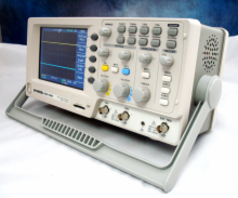 INSTEK 25MHz 2Ch Lightweight DSO w/Color LCD