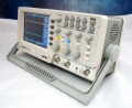 INSTEK 40MHz 2Ch Lightweight DSO w/Color LCD