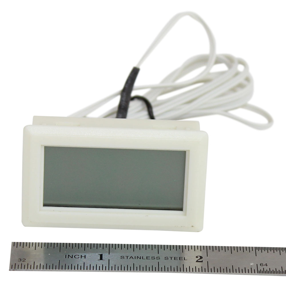 New ExtendedRange Digital Temperature Display (Celsius) Digital