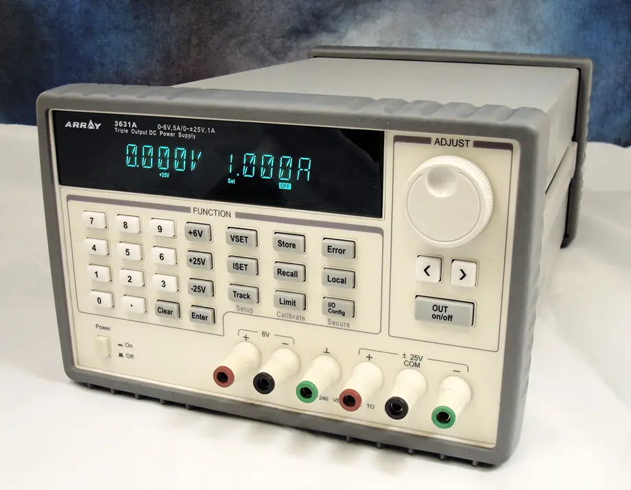 Triple Output DC Bench Power Supply