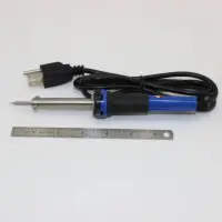 40 WATT SOLDERING IRON W 3 CON