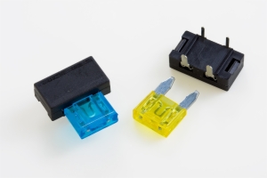 FUSECLIP
MINI AUTOMOTIVE BLADE FUSE