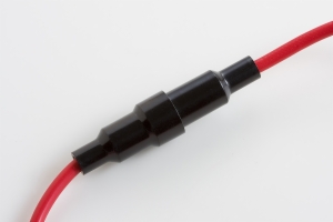 IN-LINE FUSEHOLDER
5 x 20 mm FUSE